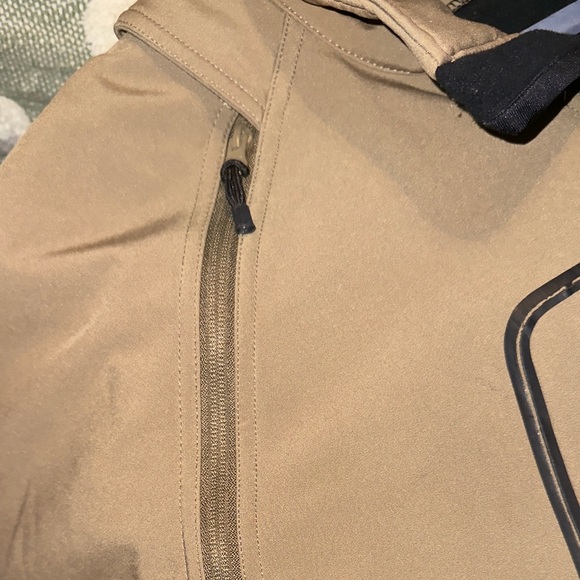 🌹𝐓𝐇𝐄 𝐙𝐎𝐑𝐑𝐄𝐋 𝐖𝐄𝐀𝐓𝐇𝐄𝐑 𝐒𝐄𝐑𝐈𝐄𝐒 𝐙𝐈𝐏 𝐔𝐏 𝐉𝐀𝐂𝐊𝐄𝐓-𝐒𝐋𝐄𝐄𝐕𝐄𝐒 𝐙𝐈𝐏 𝐎𝐅𝐅-𝐅𝐋𝐄𝐄𝐂𝐄 𝐋𝐈𝐍𝐈𝐍𝐆 - Picture 4 of 6